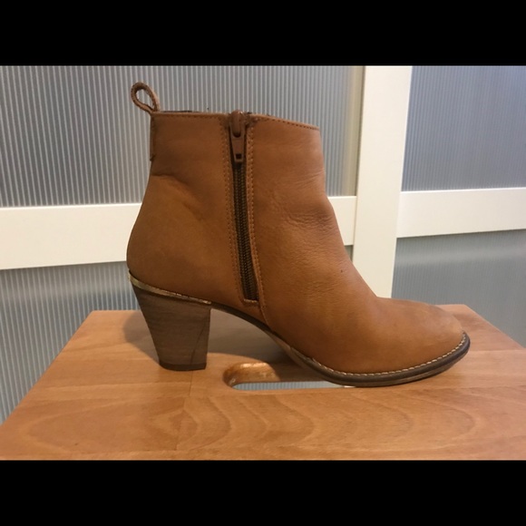 Steve Madden Ankle Boots EUC - Picture 6 of 7